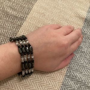 Magnetic bead bracelet
